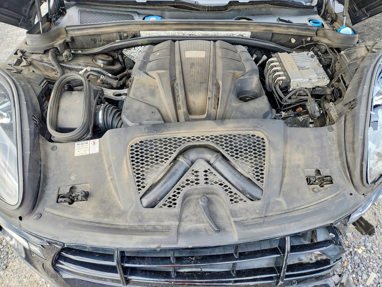 WP1AG2A59LLB56075 · 2020 PORSCHE MACAN · 11/12