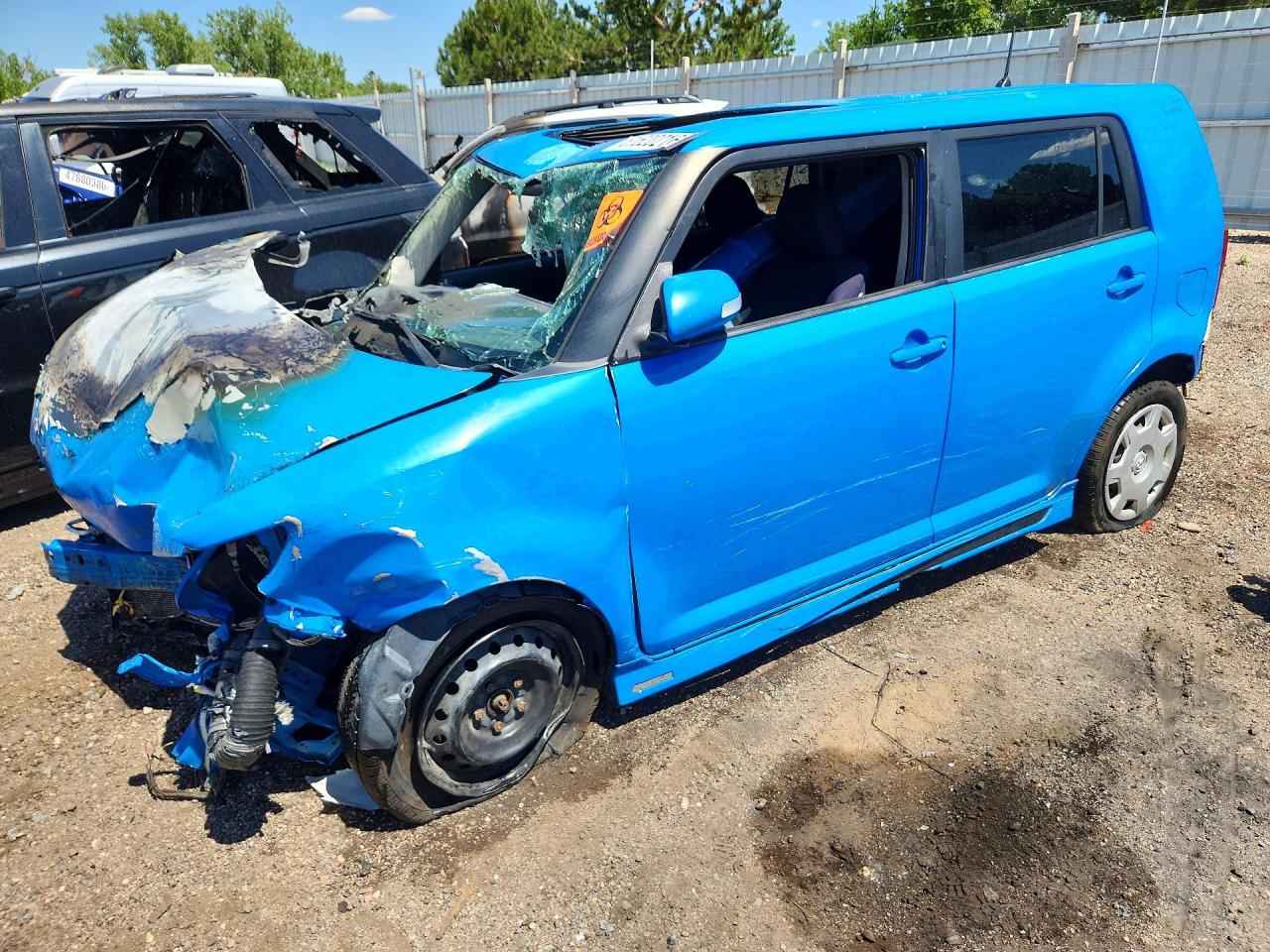 JTLZE4FE1B1136951 · 2011 TOYOTA SCION
