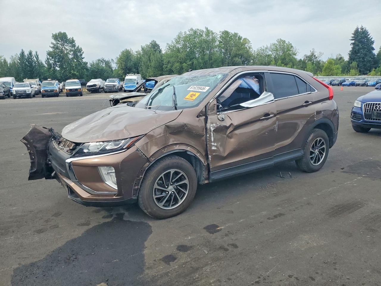 JA4AT3AA9LZ018723 · 2020 MITSUBISHI ECLIPSE CROSS