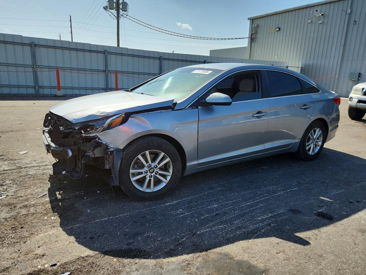 5NPE24AFXHH491461 · 2017 HYUNDAI SONATA