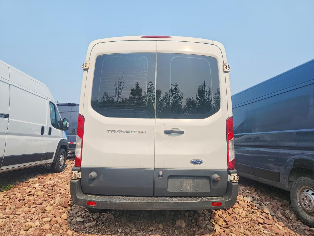 1FTSW2CM3FKA90582 · 2015 FORD TRANSIT · 6/14
