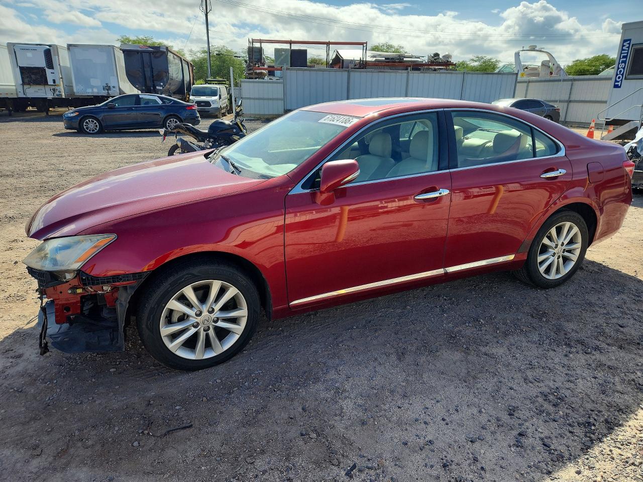 JTHBK1EG1B2463950 · 2011 LEXUS ES