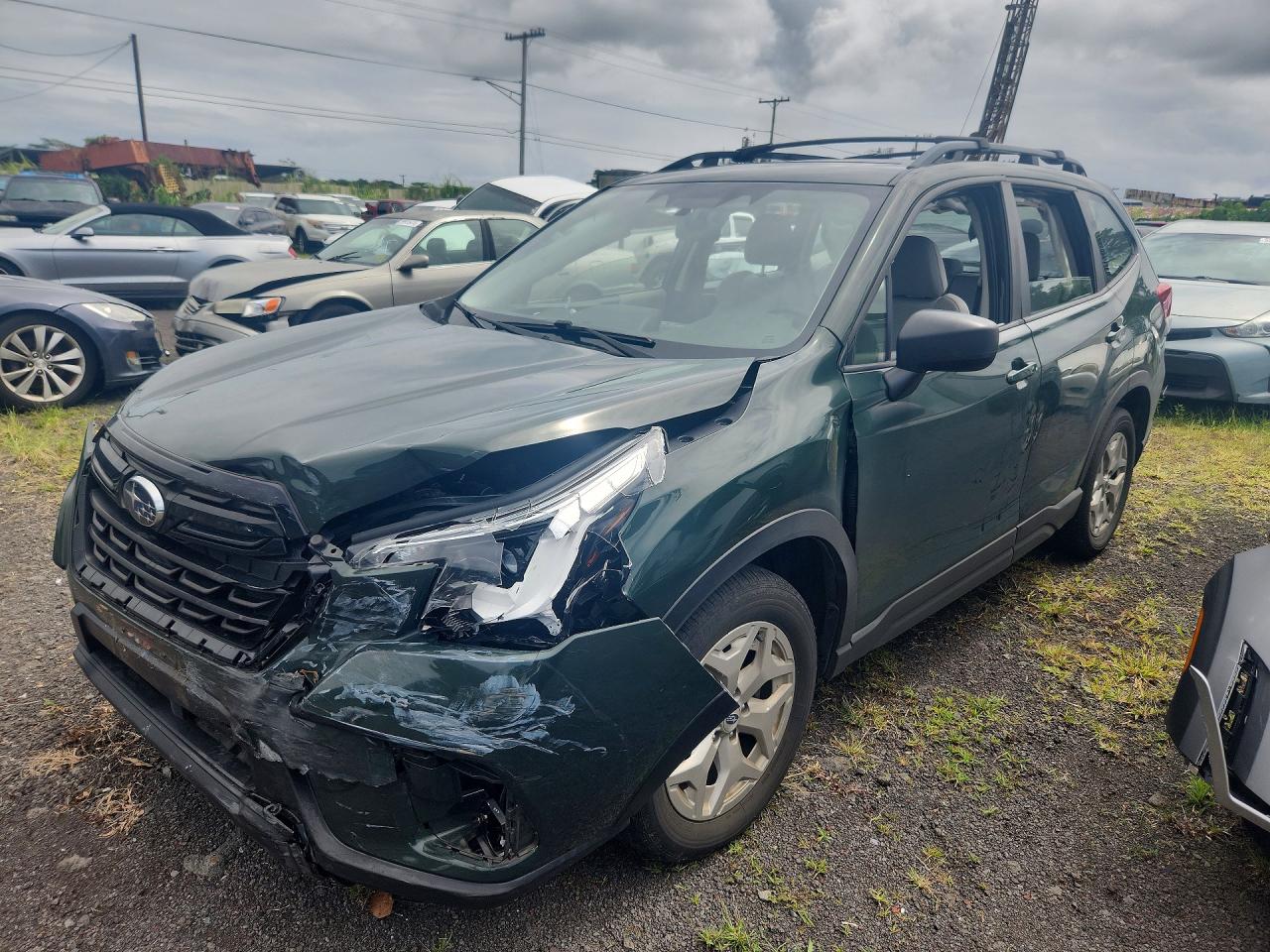 2022 SUBARU FORESTER