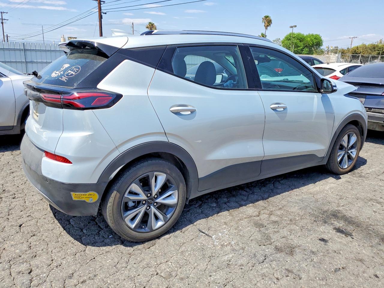 1G1FY6S02N4119650 · 2022 CHEVROLET BOLT EUV · 3/13