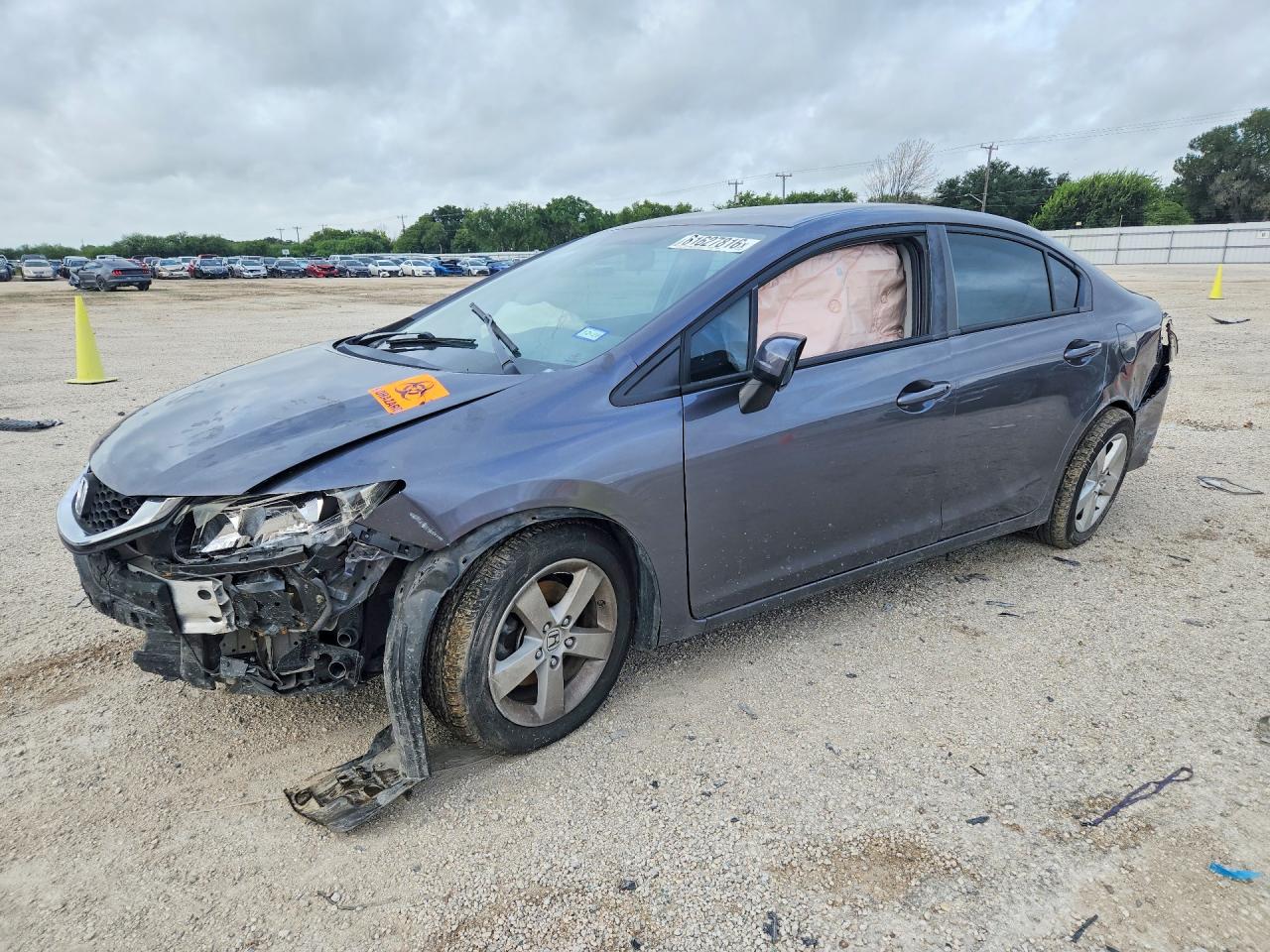 2HGFB2F52FH565035 · 2015 HONDA CIVIC