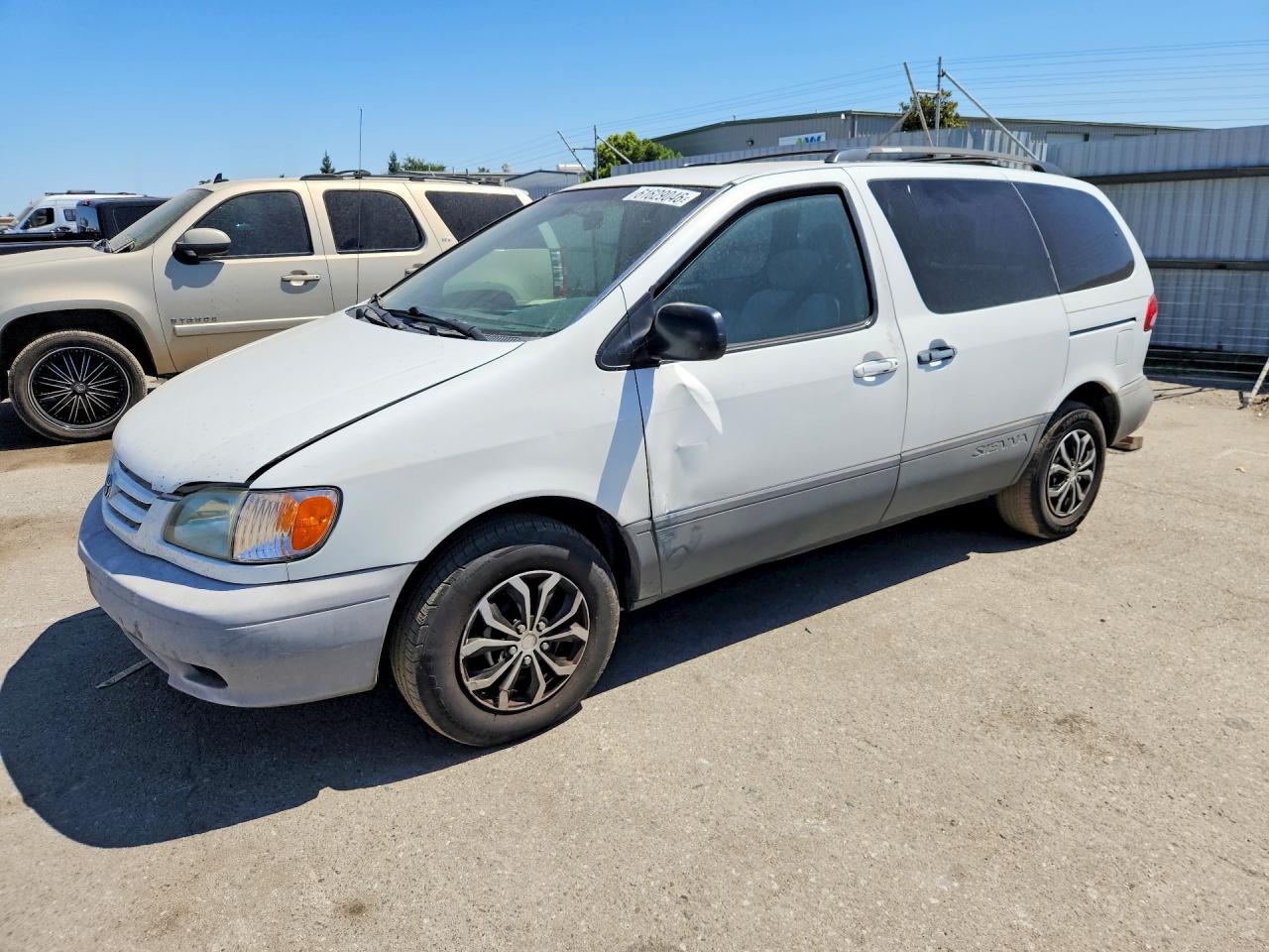 4T3ZF19C73U526490 · 2003 TOYOTA SIENNA