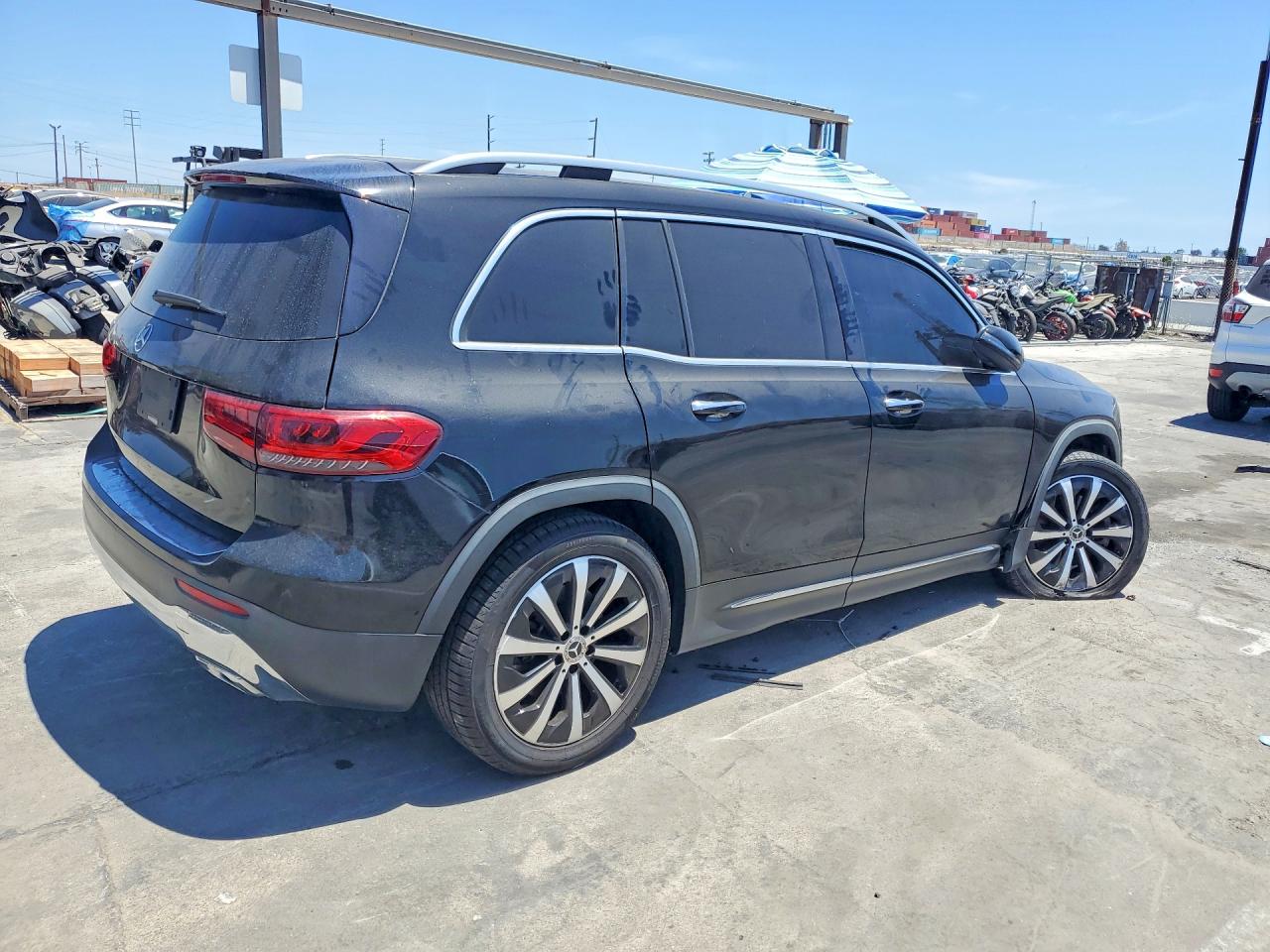W1N4M4GB3MW146294 · 2021 MERCEDES-BENZ GLB · 3/12