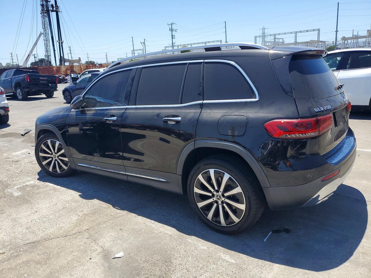 W1N4M4GB3MW146294 · 2021 MERCEDES-BENZ GLB · 2/12