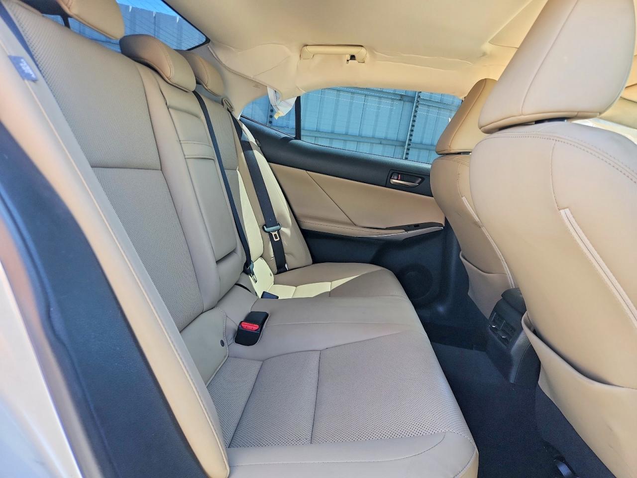 JTHBA1D23J5063944 · 2018 LEXUS IS · 10/13