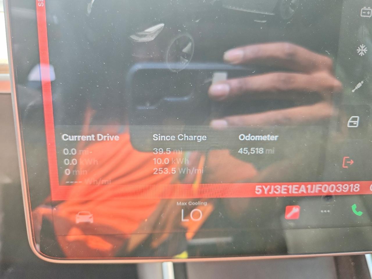 5YJ3E1EA1JF003918 · 2018 TESLA MODEL 3 · 9/12