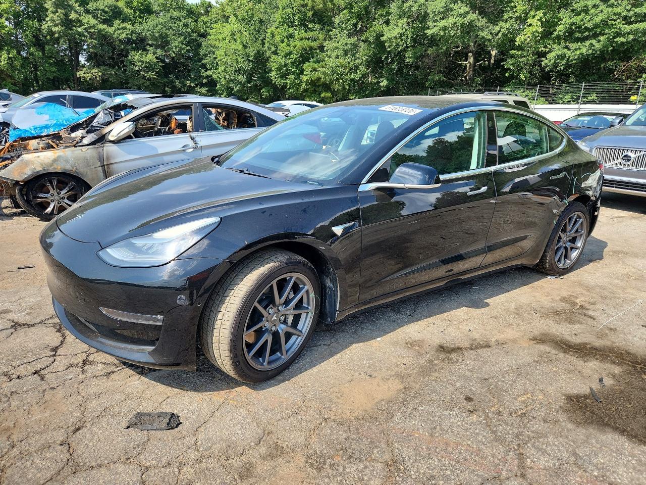 5YJ3E1EA1JF003918 · 2018 TESLA MODEL 3