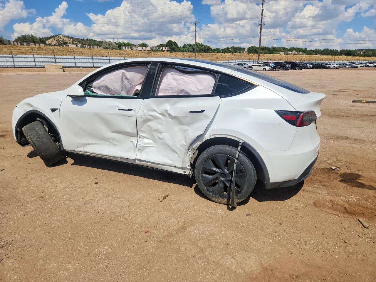 7SAYGDEE1RA312790 · 2024 TESLA MODEL Y · 2/12