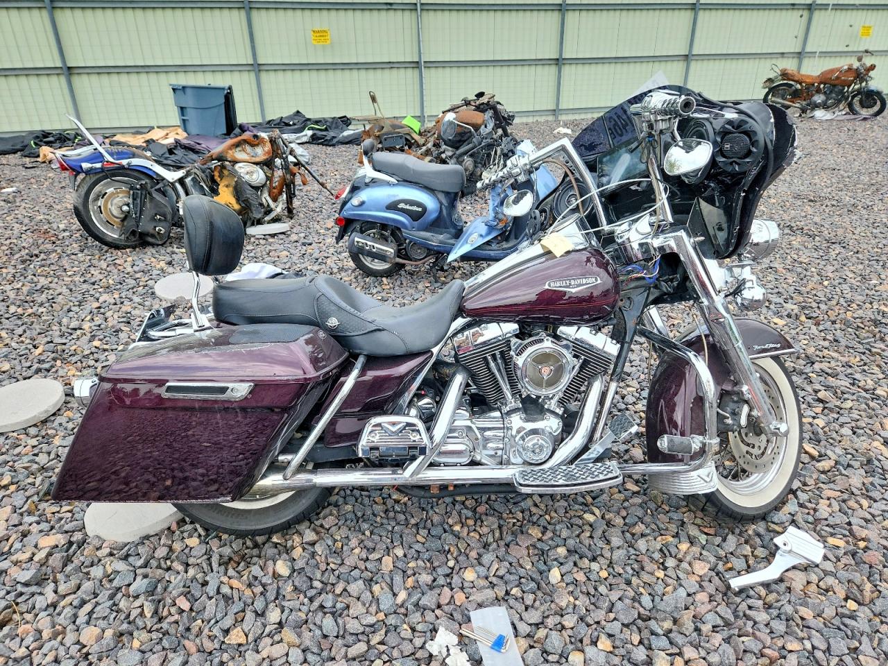 1HD1FRW116Y685724 · 2006 HARLEY-DAVIDSON FLHRCI