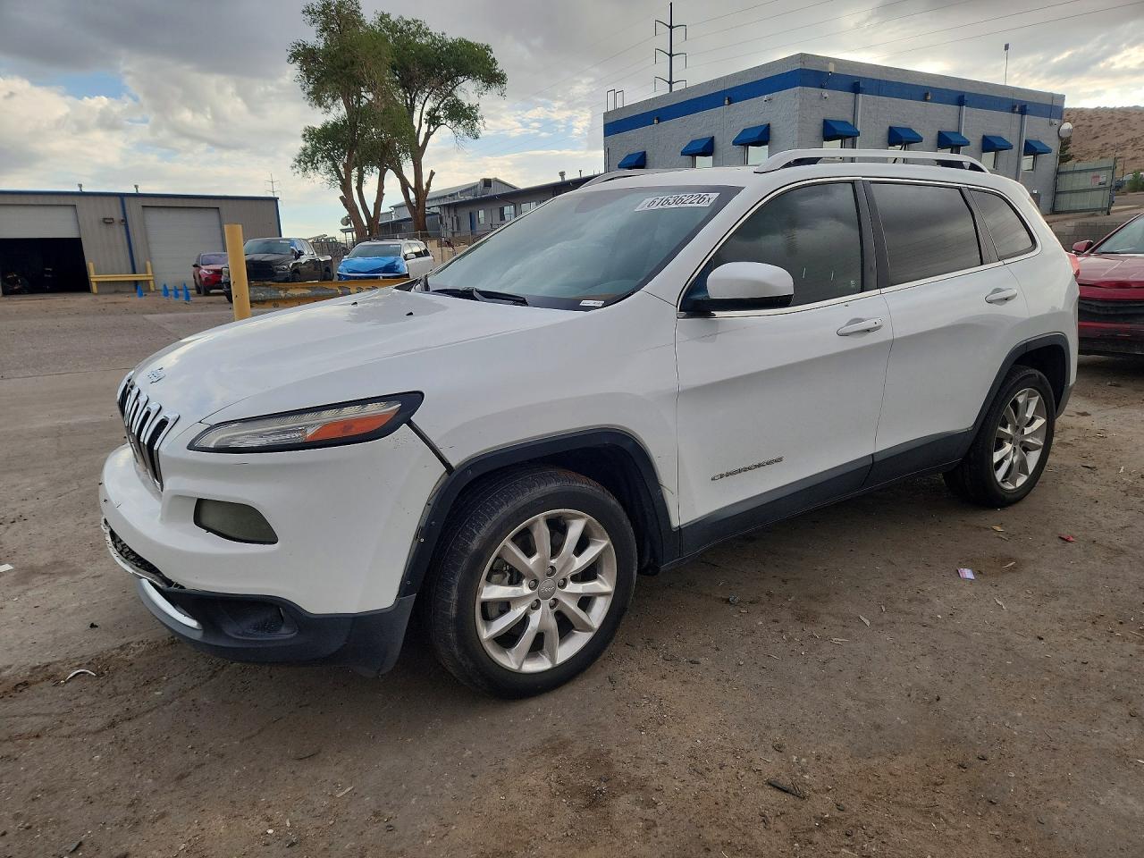 1C4PJLDS8FW505671 · 2015 JEEP CHEROKEE
