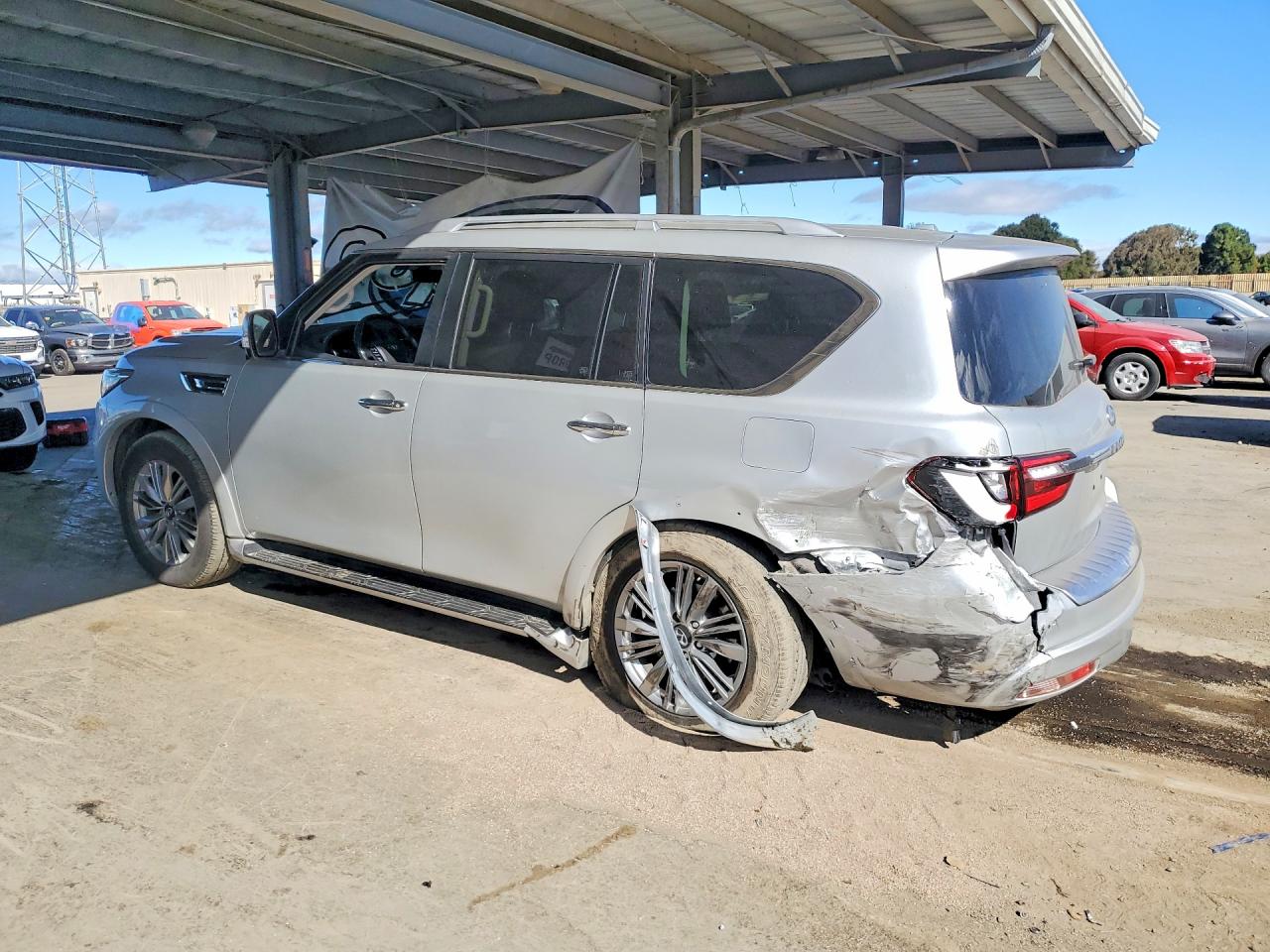 JN8AZ2AF3M9717989 · 2021 INFINITI QX80 · 2/13