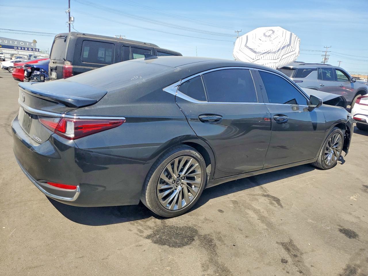 58AEA1C10SU066402 · 2025 LEXUS ES 300H · 3/12