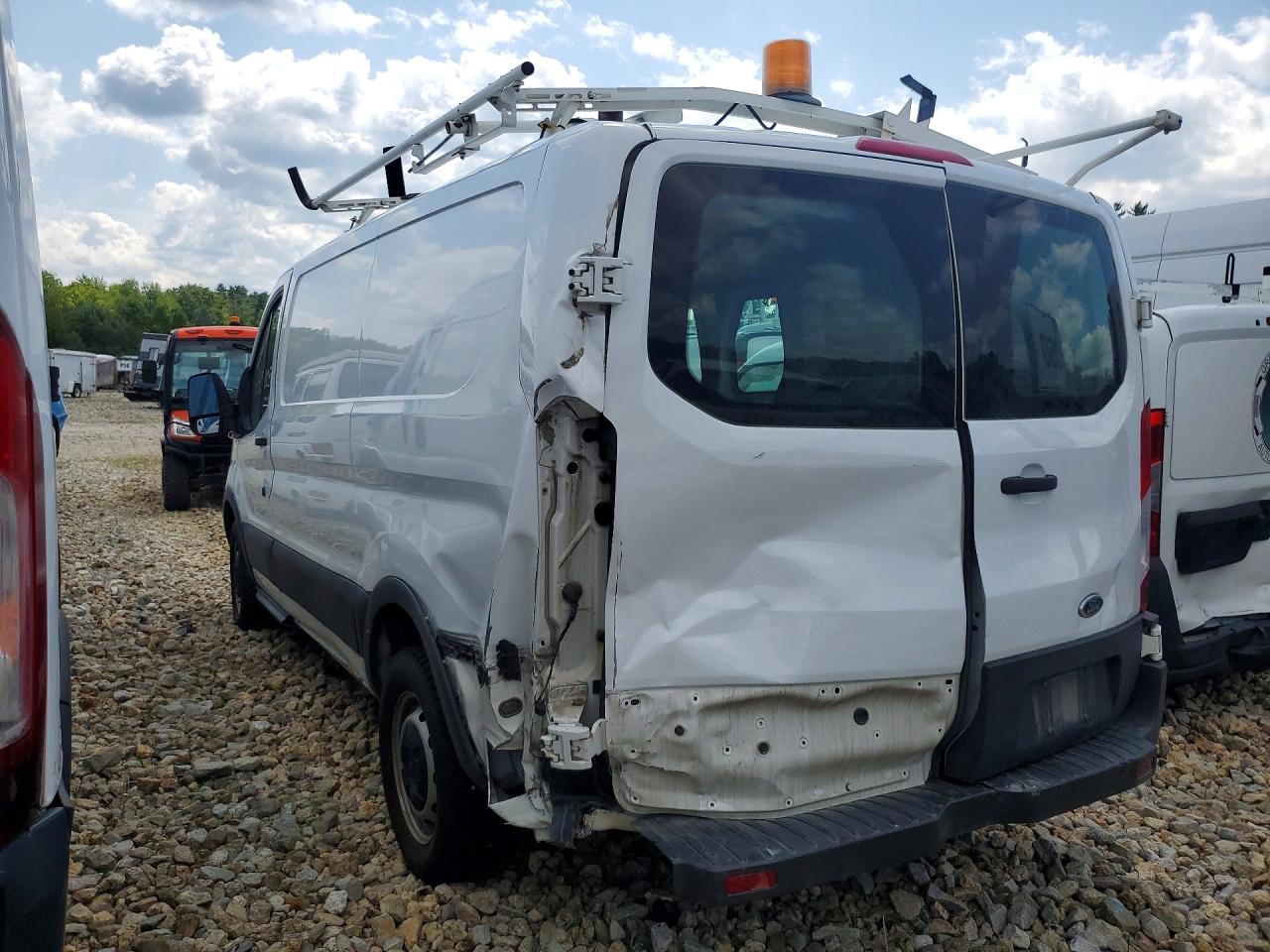 1FTNE1ZM7FKA16521 · 2015 FORD TRANSIT · 2/12