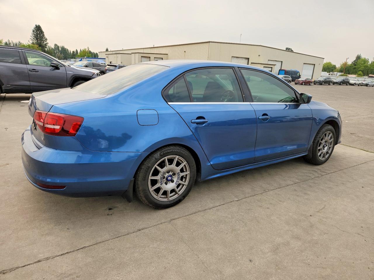 3VW2B7AJ4HM396507 · 2017 VOLKSWAGEN JETTA · 3/12