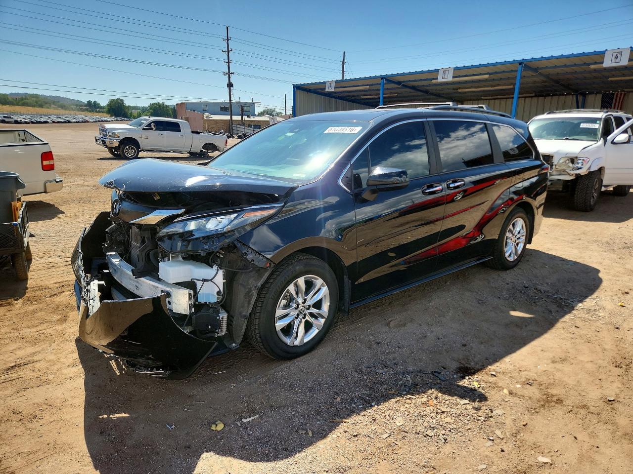 5TDJSKFC7RS141492 · 2024 TOYOTA SIENNA