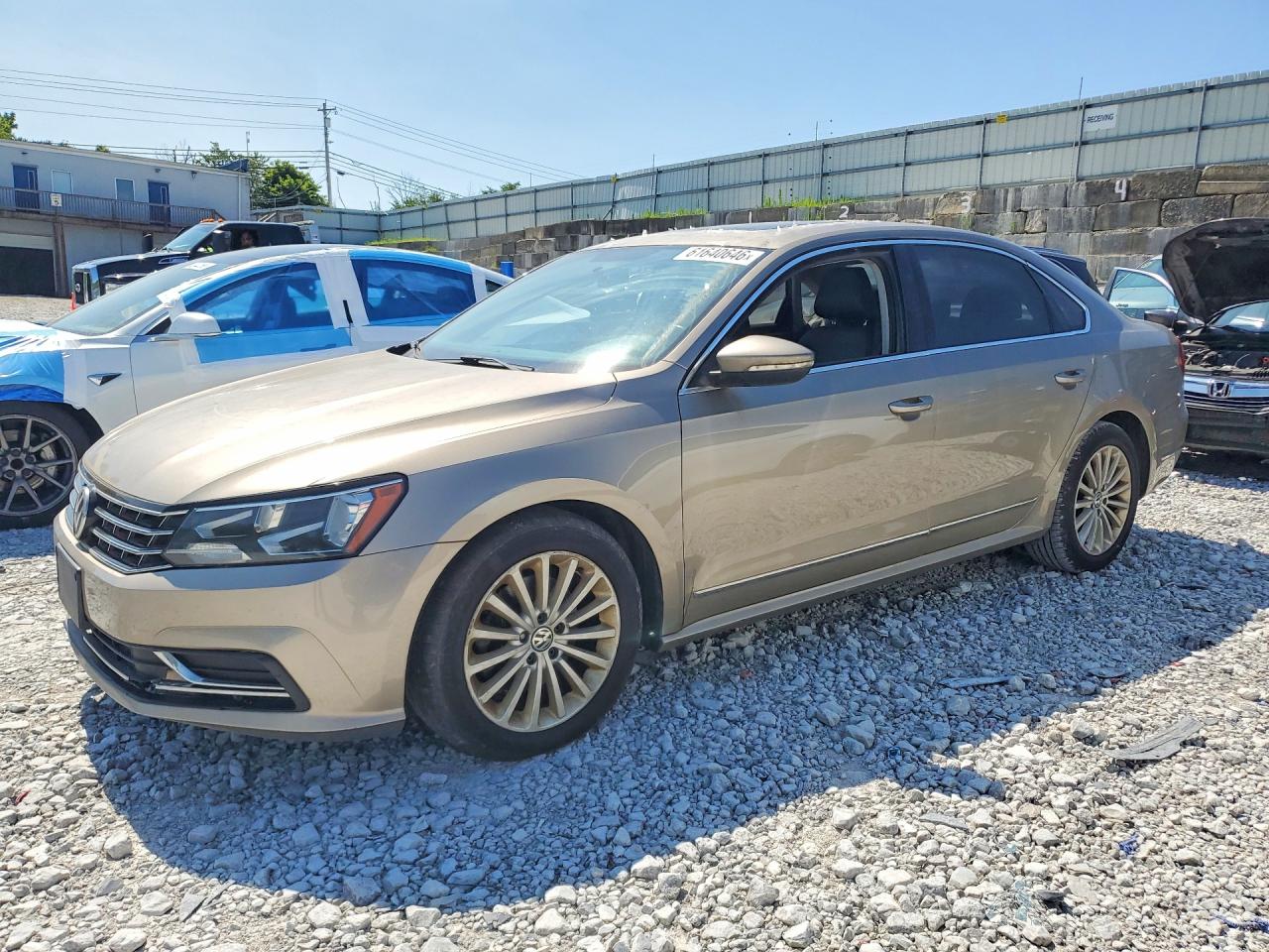 1VWBT7A36GC014458 · 2016 VOLKSWAGEN PASSAT