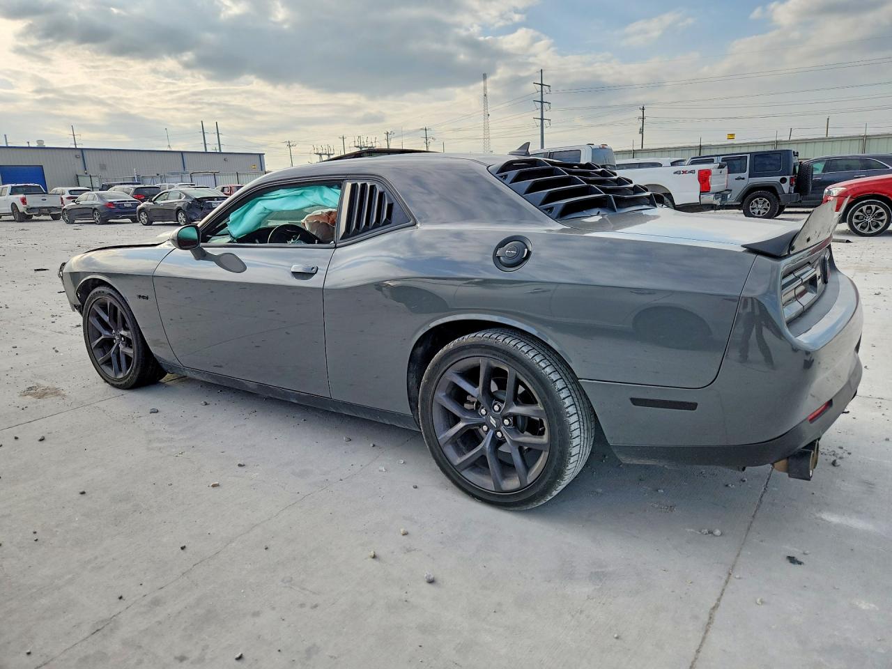 2C3CDZBT7PH668465 · 2023 DODGE CHALLENGER · 2/13