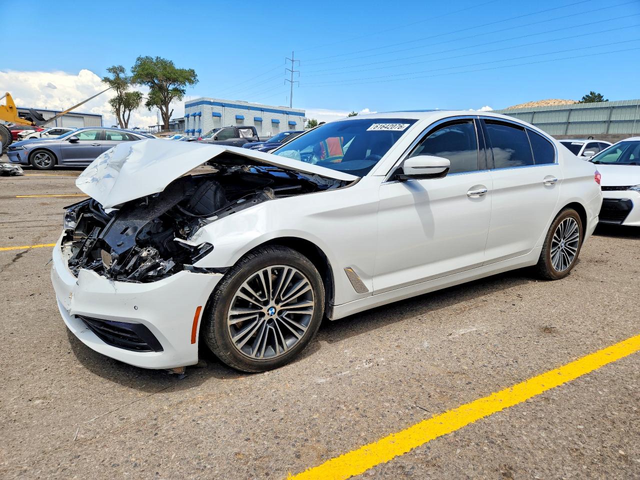 WBAJE7C53JWC54841 · 2018 BMW 540