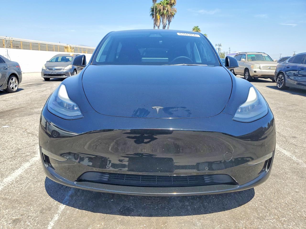 7SAYGDEF0NF336813 · 2022 TESLA MODEL Y · 5/13