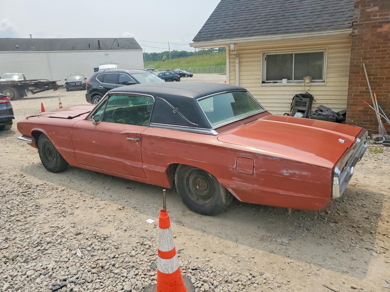 6Y87Q167746 · 1966 FORD THUNDERBIRD · 2/12