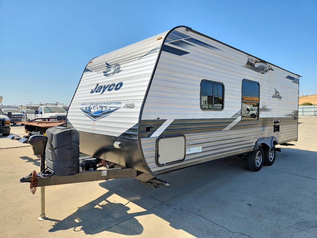 1UJBJ0BM3N75N0572 · 2022 JAYCO JAY FLIGHT · 2/10