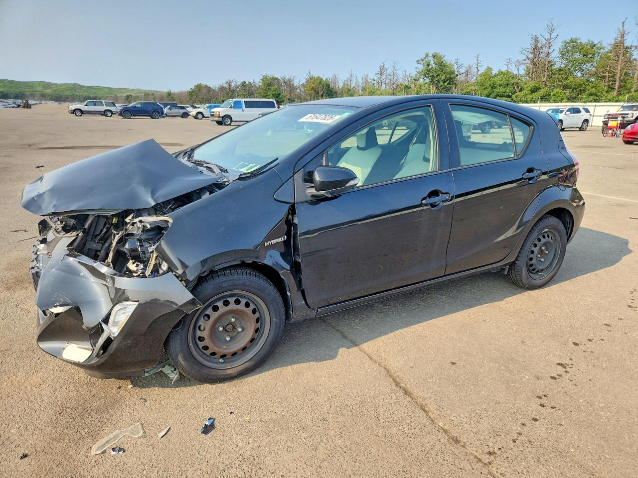 JTDKDTB37F1114537 · 2015 TOYOTA PRIUS C