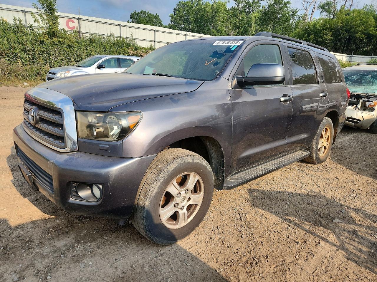 5TDBW5G14BS047972 · 2011 TOYOTA SEQUOIA