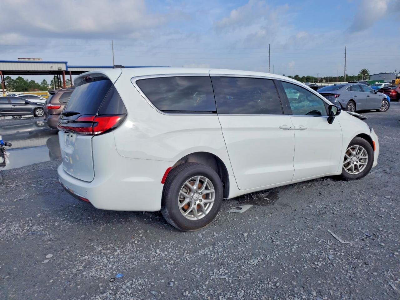 2C4RC1BG0TR187037 · 2026 CHRYSLER PACIFICA · 3/14