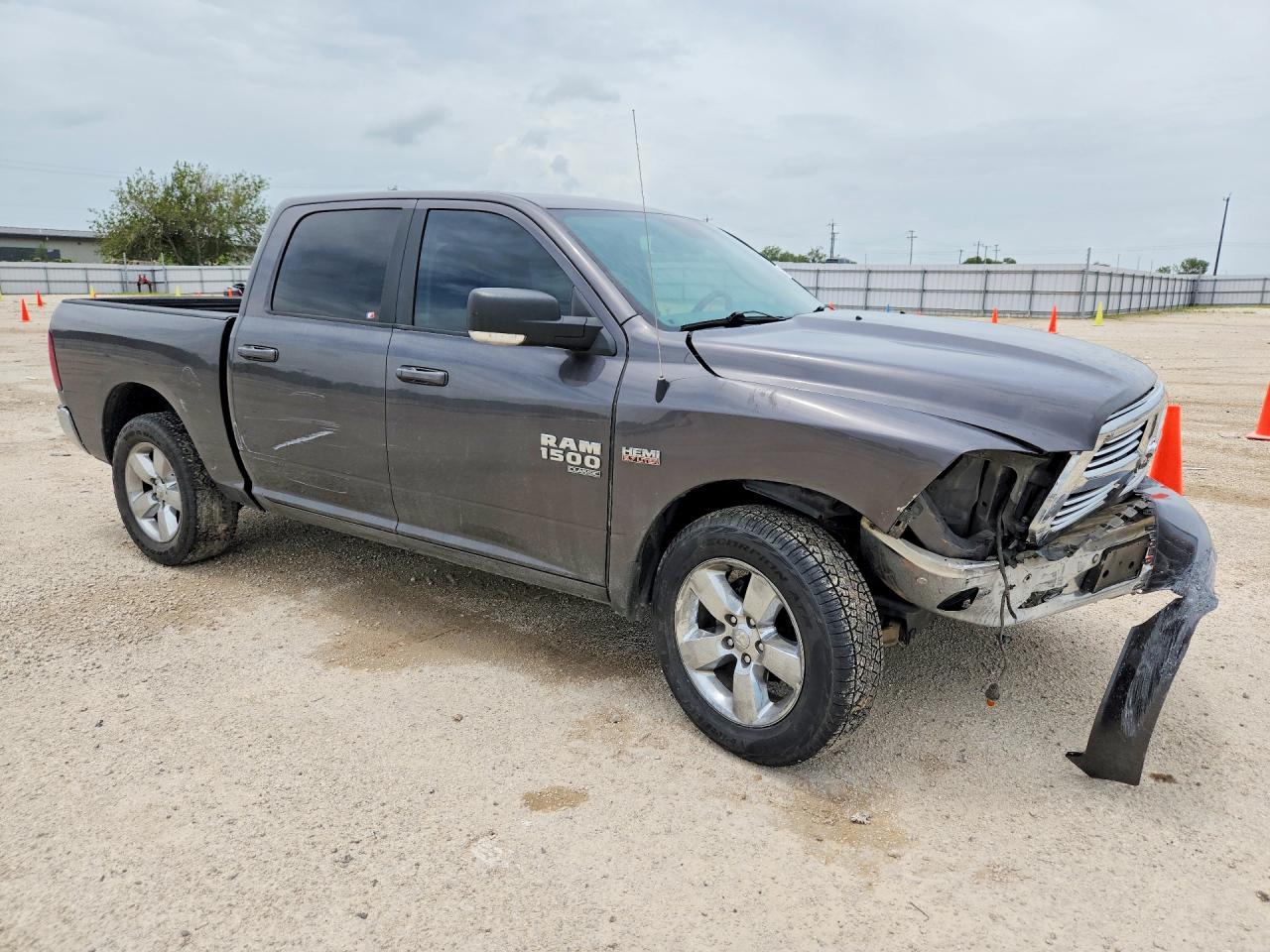 1C6RR7LTXKS550445 · 2019 RAM 1500 CLASSIC · 4/13