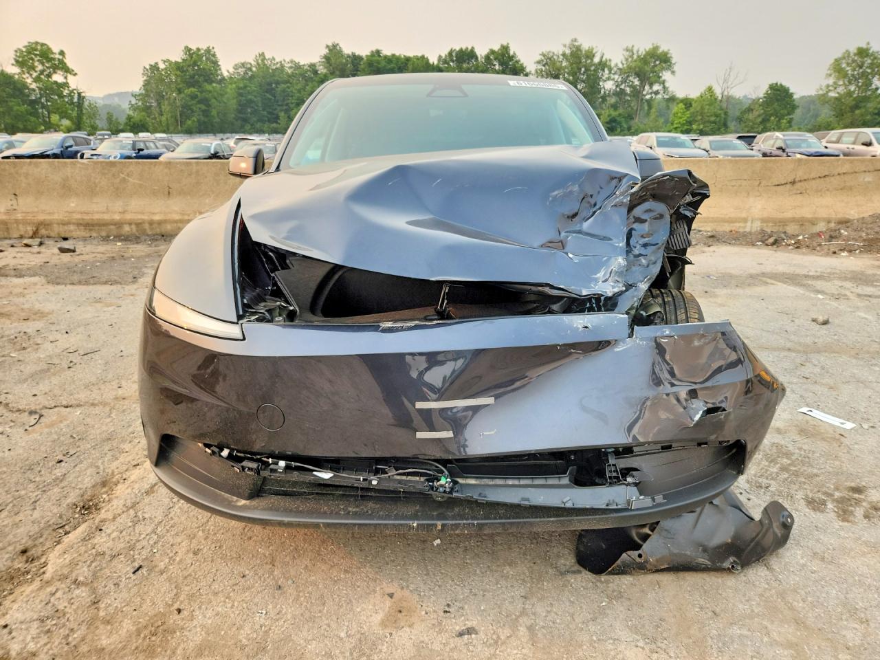 7SAYGDEE5TA705912 · 2026 TESLA MODEL Y · 5/13