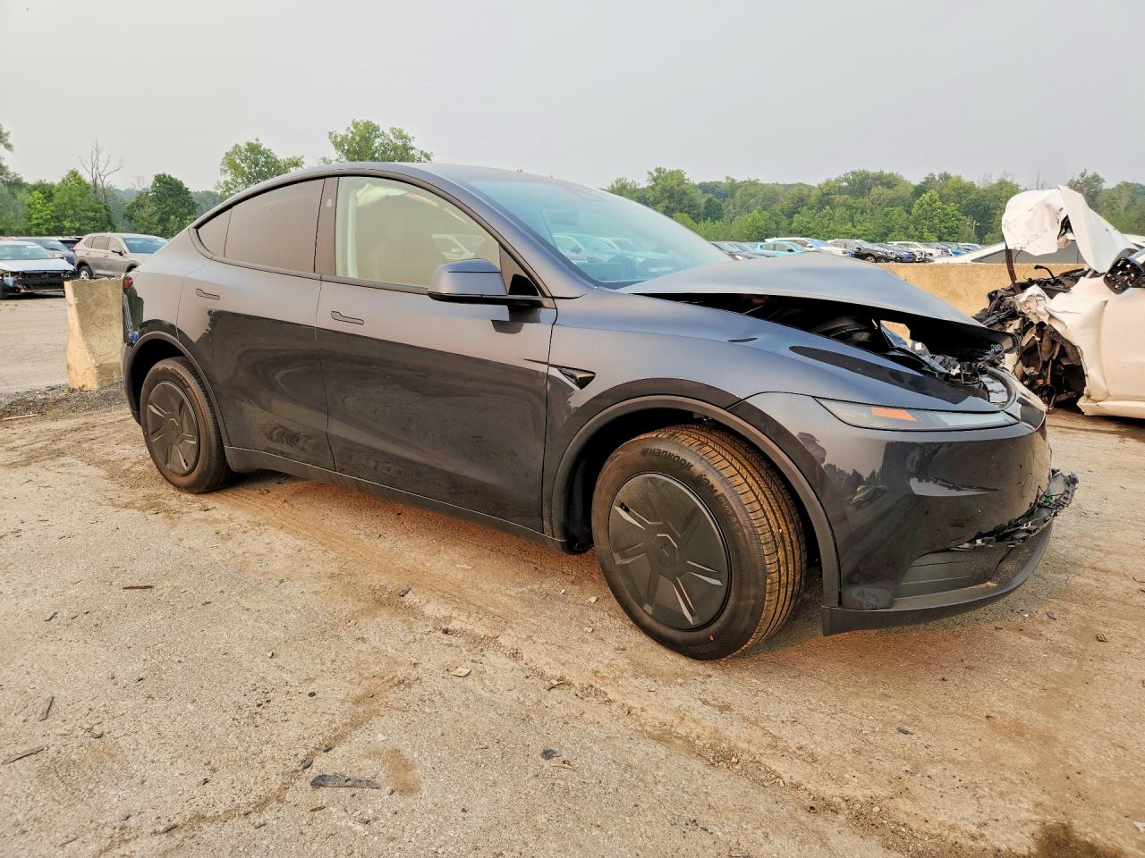 7SAYGDEE5TA705912 · 2026 TESLA MODEL Y · 4/13