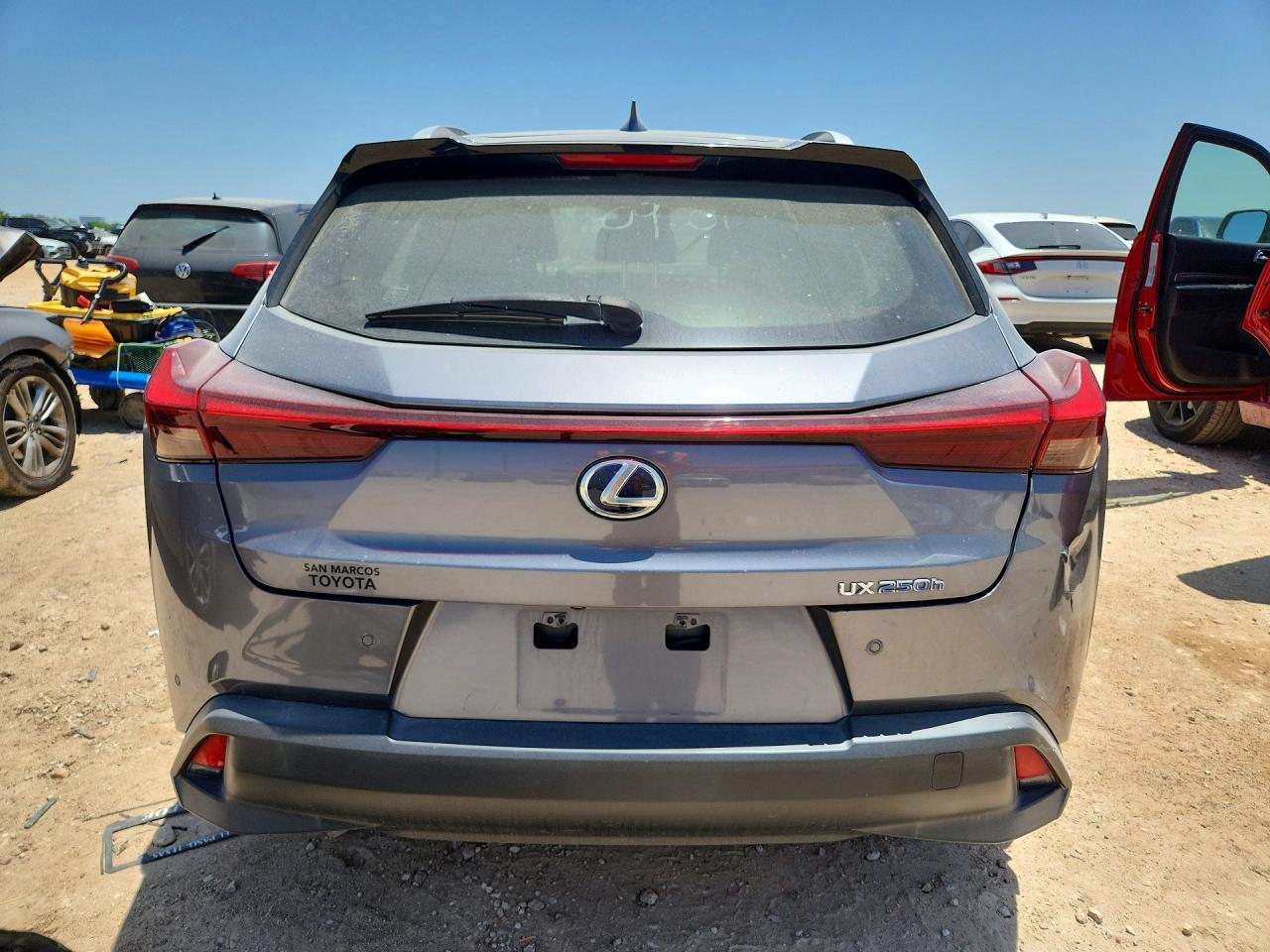 JTHU9JBH1K2019419 · 2019 LEXUS UX · 6/13
