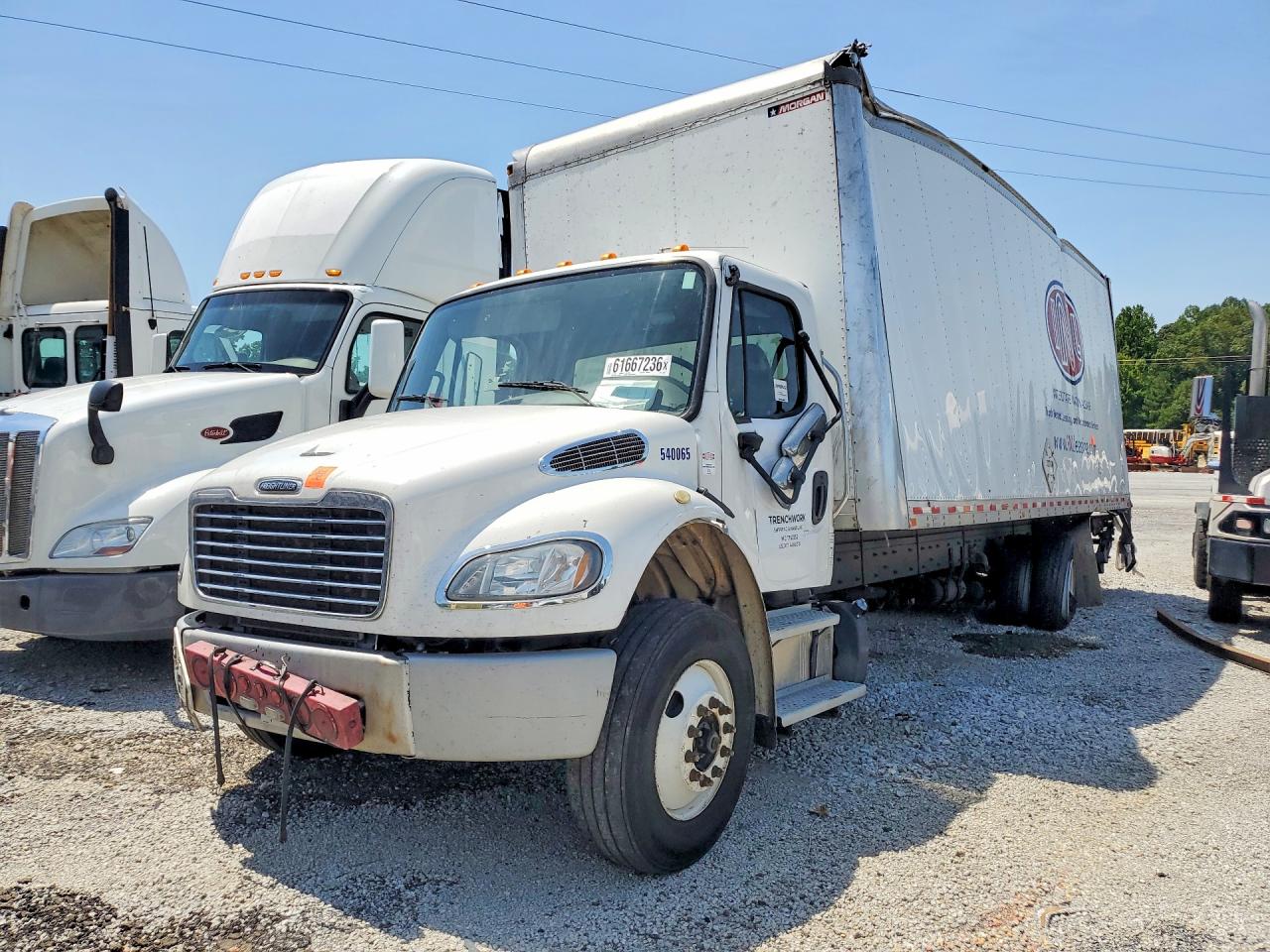 1FVACWD26LHLJ0545 · 2020 FREIGHTLINER M2