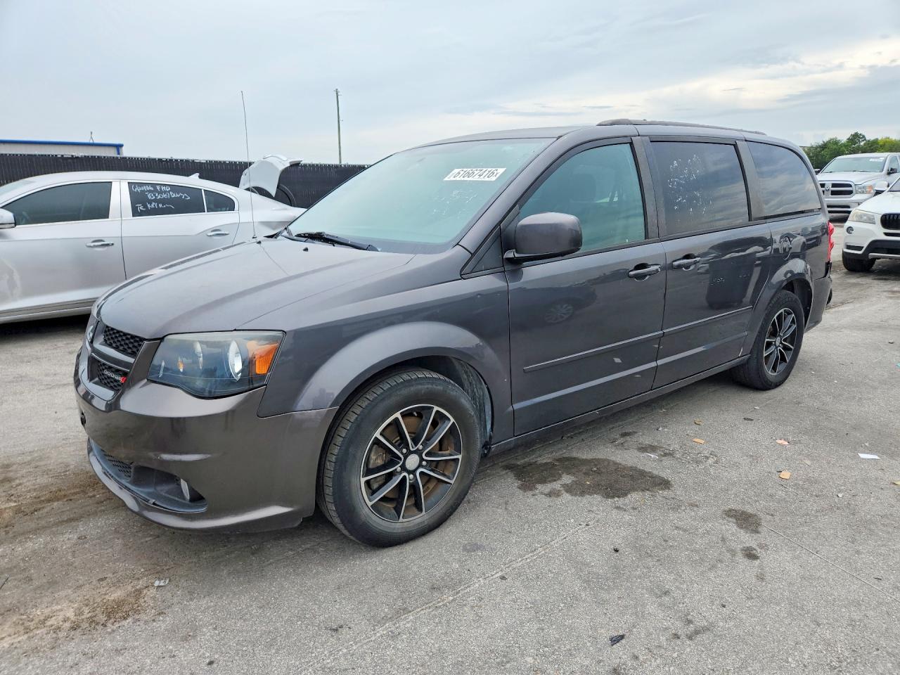 2C4RDGEG7HR765184 · 2017 DODGE GRAND CARAVAN