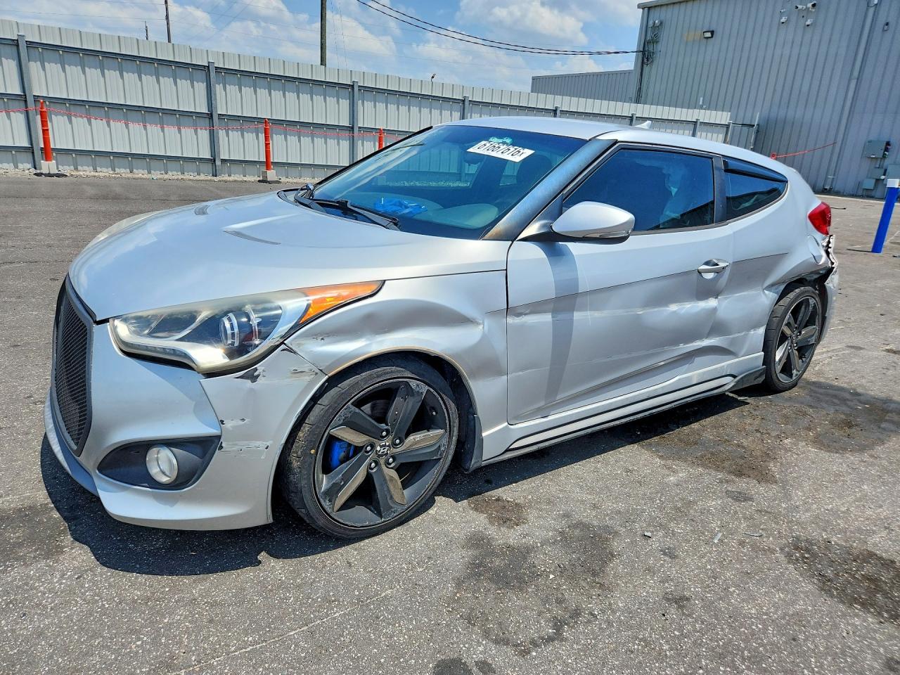 KMHTC6AE7FU232920 · 2015 HYUNDAI VELOSTER