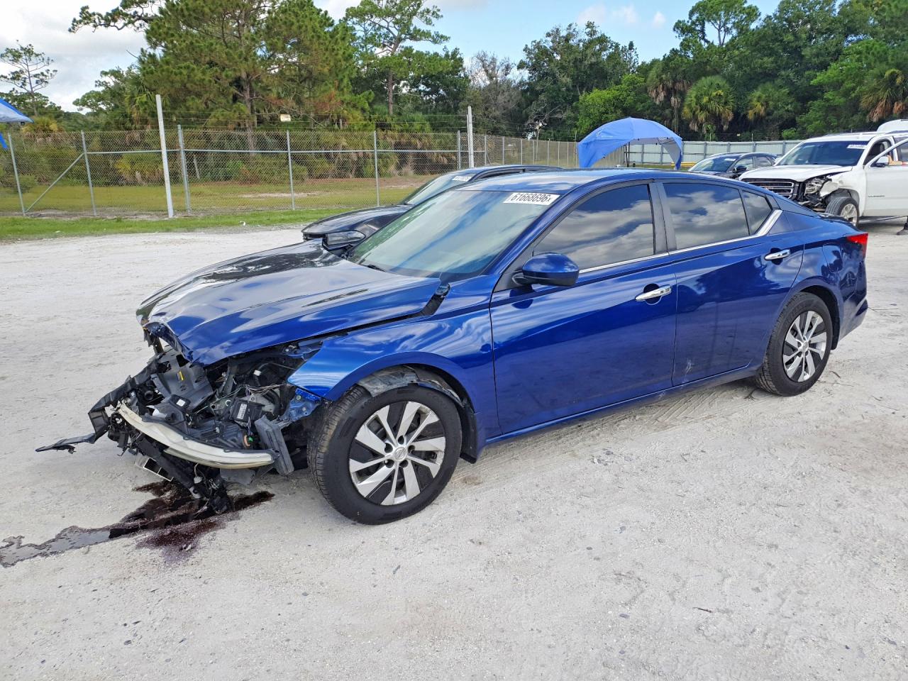 1N4BL4BV1KC134121 · 2019 NISSAN ALTIMA