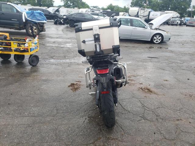 SMTE65DFXNTAV0155 · 2022 TRIUMPH MOTORCYCLE TIGER · 4/10