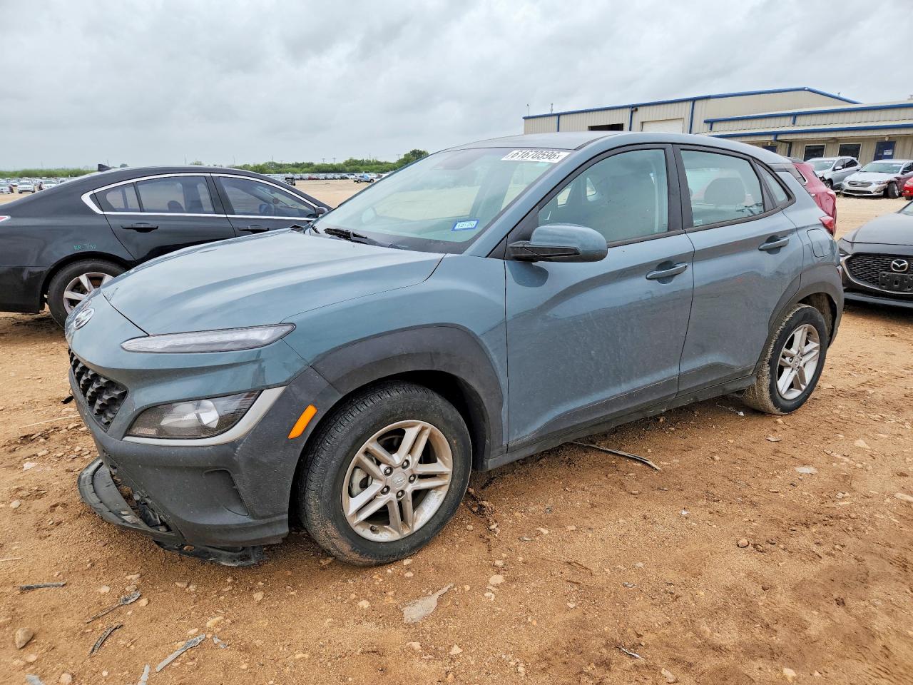 KM8K22AB8NU815962 · 2022 HYUNDAI KONA