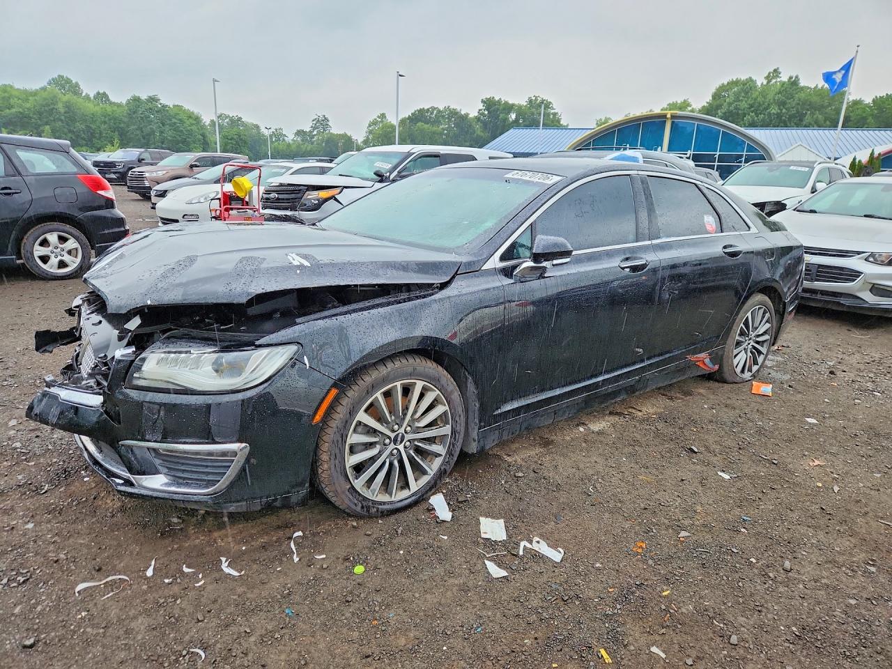 3LN6L5A96HR664080 · 2017 LINCOLN MKZ