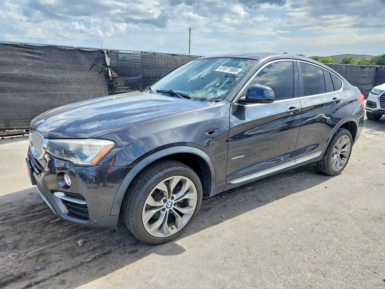 5UXXW3C55H0T78038 · 2017 BMW X4
