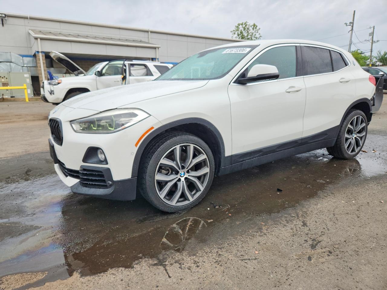 WBXYJ5C34JEF75764 · 2018 BMW X2