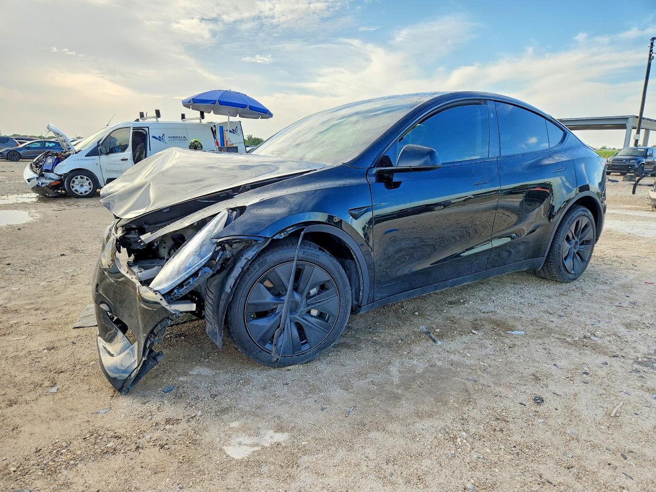 7SAYGDEE8SA362351 · 2025 TESLA MODEL Y