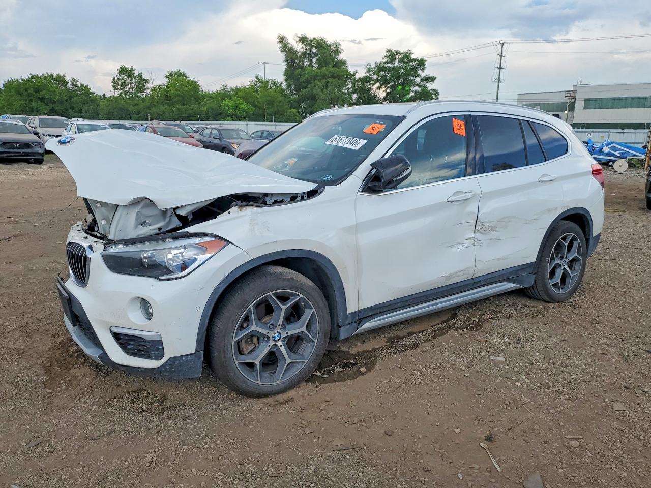 WBXHT3C30J5L28009 · 2018 BMW X1