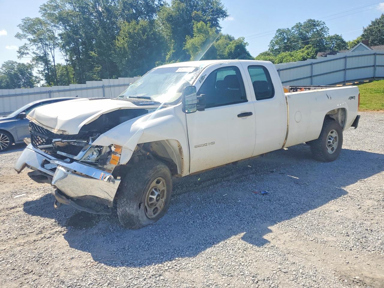 2011 CHEVROLET SILVERADO