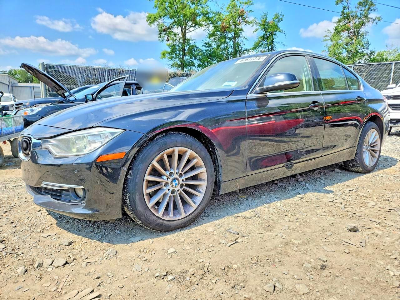 WBA3B3G53ENR81989 · 2014 BMW 328