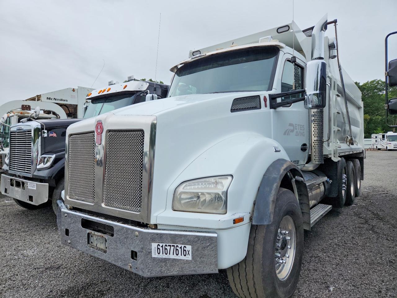 2018 KENWORTH T880